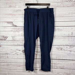 L.L. Bean Vista Camp Navy Nylon Hiking Pants